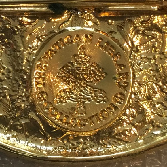 The Vatican Library Collection brooch - Picture 3 of 5